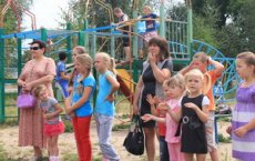 На детской игровой площадке в посёлке Кубановка прошла конкурсная-игровая программа «Путешествие по странам»