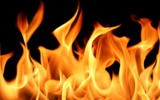 Причина пожара в посёлке Маяковское – неосторожное обращение с огнем