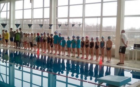 Гусевские пловцы приняли участие в открытом турнире «Юный пловец Балтики»