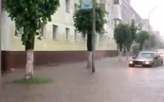 Из-за сильного дождя Гусев был частично обесточен и затопило некоторые улицы