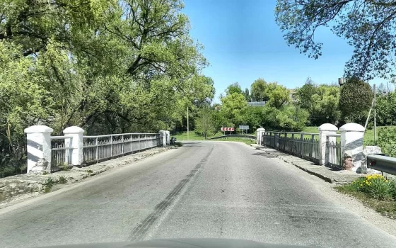 Ремонт моста через Красную в районе Ольховатки близится к завершению